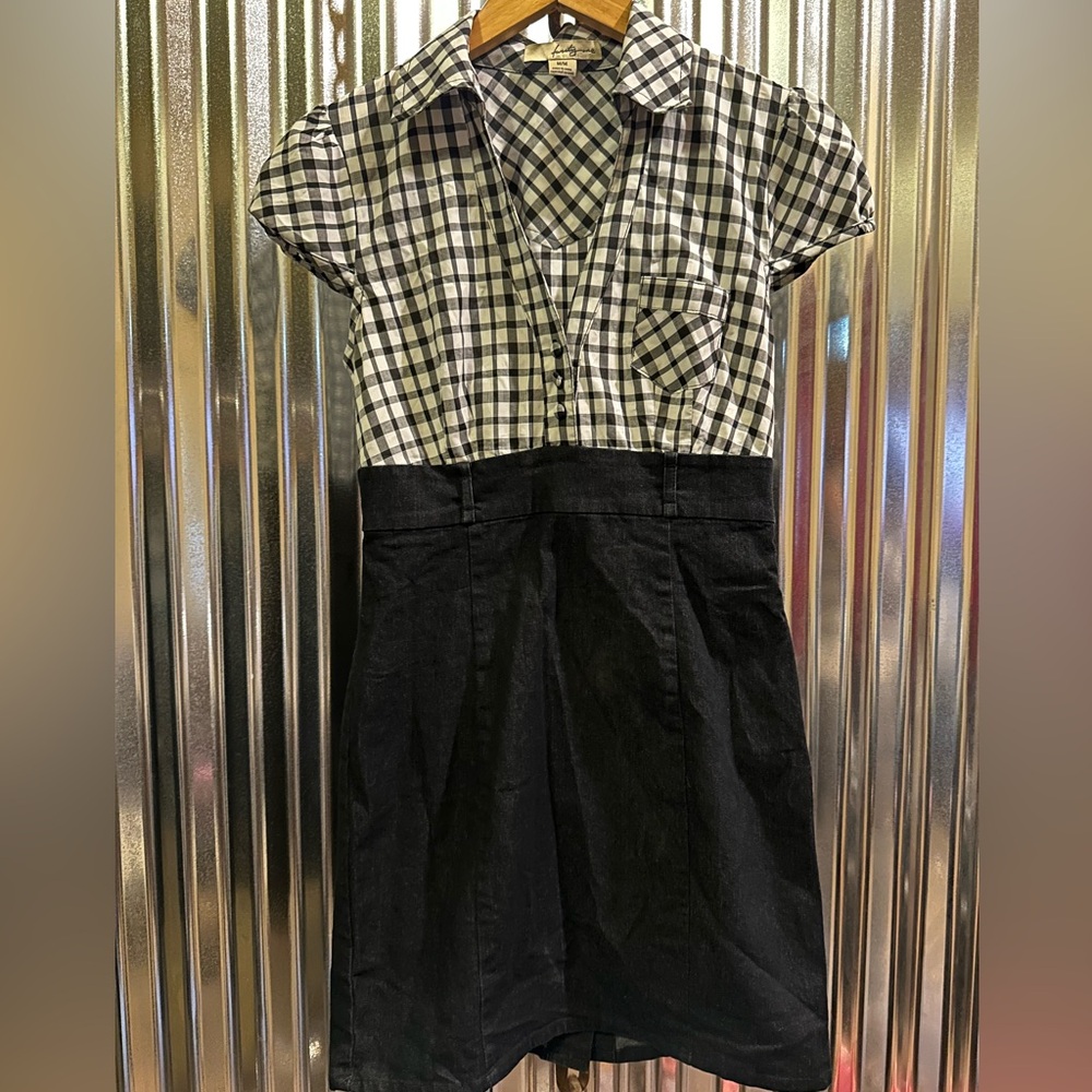 Forever 21 Monochrome Plaid Shirt